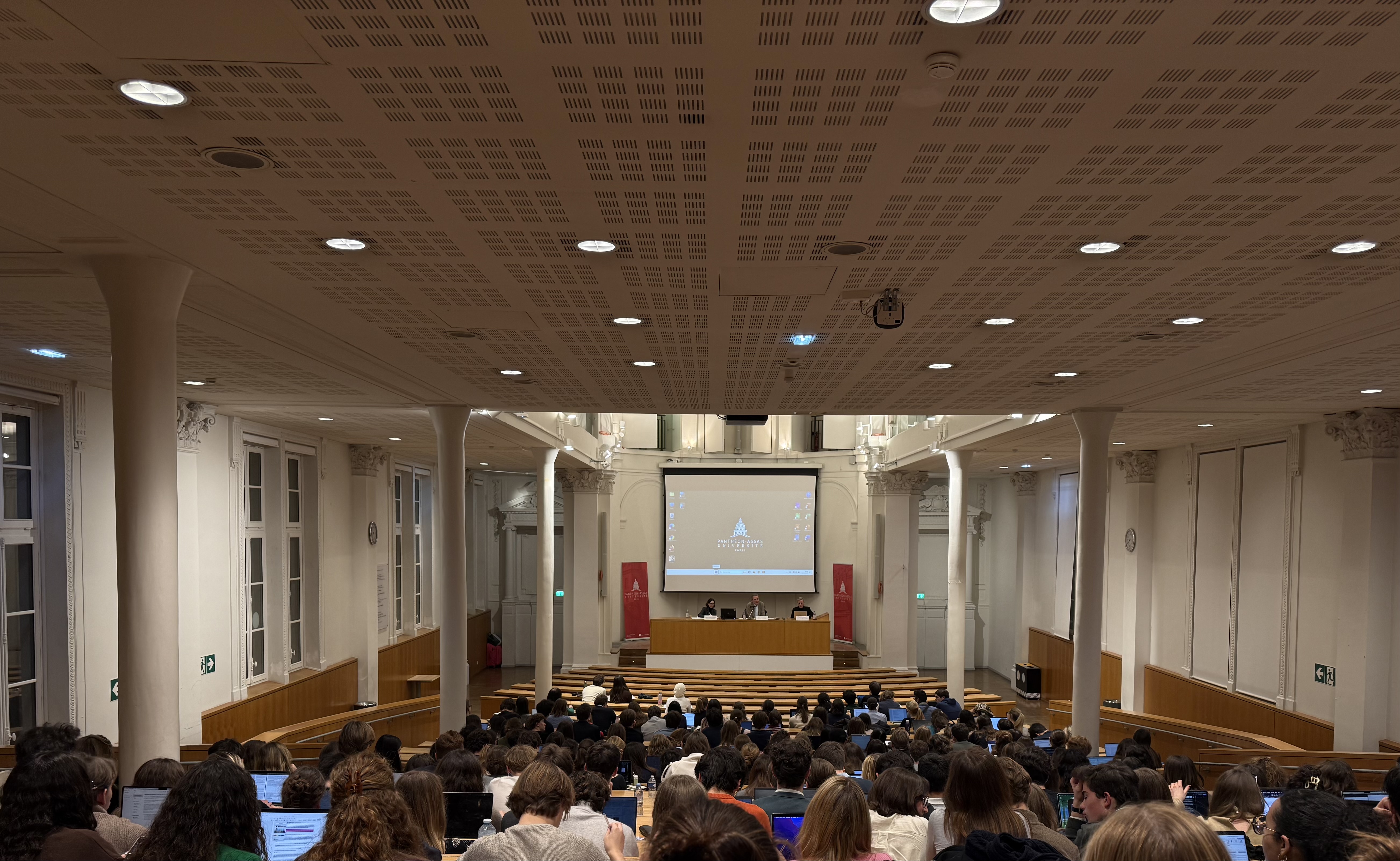 2026-01-30 Conférence Collège de droit (A. Garapon)