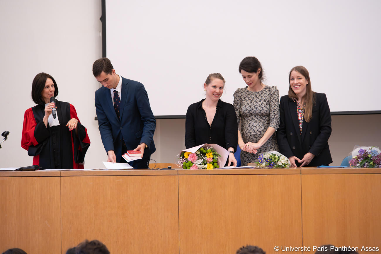 Photo de la Cérémonie de remise des diplômes de la promotion 2023 du Collège de droit