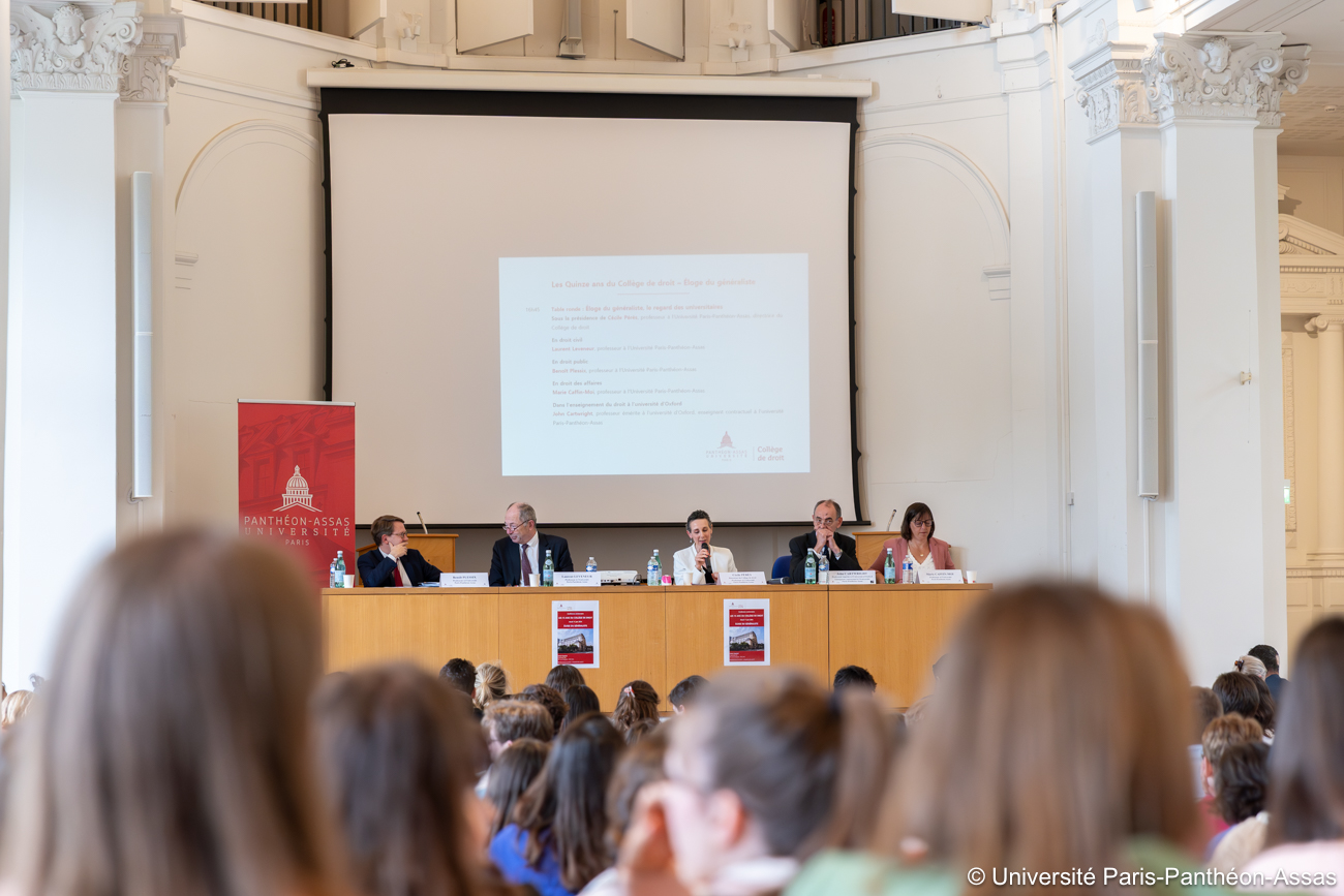 Photo des 15 ans du Collège de droit