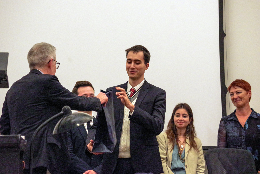 Photo de la remise de diplômes de la promotion 2024 de l'École de droit