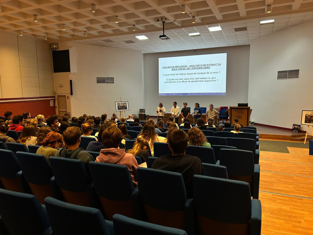 Photo du séminaire d’intégration des étudiants de deuxième année (septembre 2024)