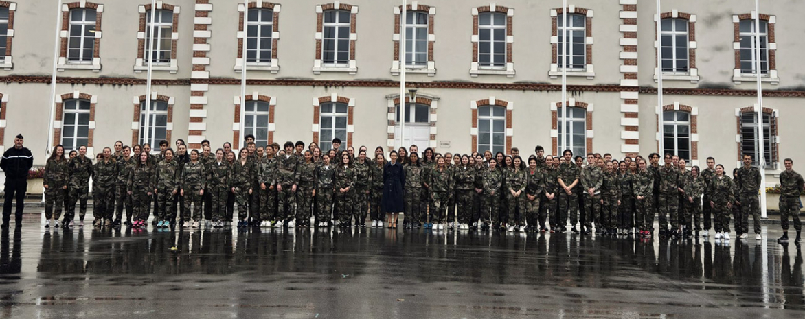 Photo du séminaire d’intégration des étudiants de deuxième année (septembre 2024) Photo du séminaire d’intégration des étudiants de deuxième année (septembre 2024)